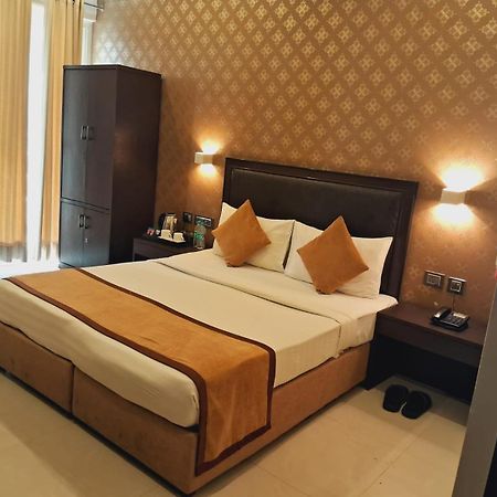 Hotel Anand Bhawan Nuova Delhi Esterno foto