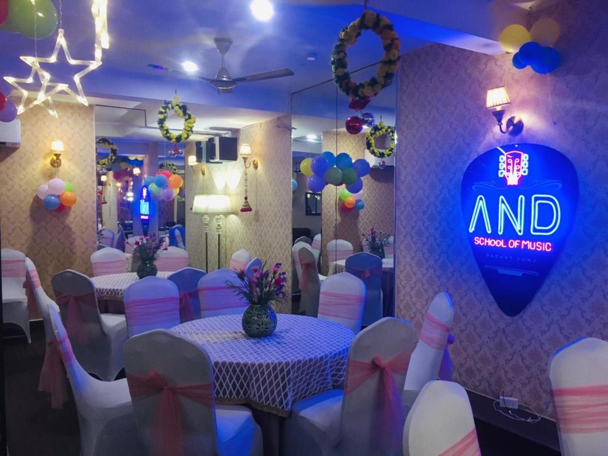 Hotel Anand Bhawan Nuova Delhi Esterno foto