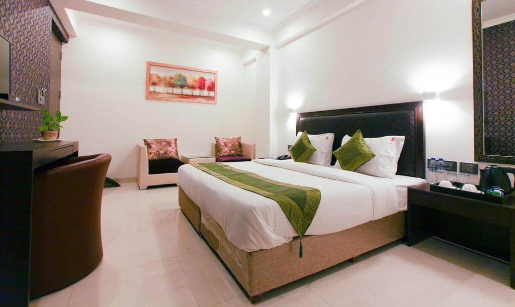 Hotel Anand Bhawan Nuova Delhi Esterno foto