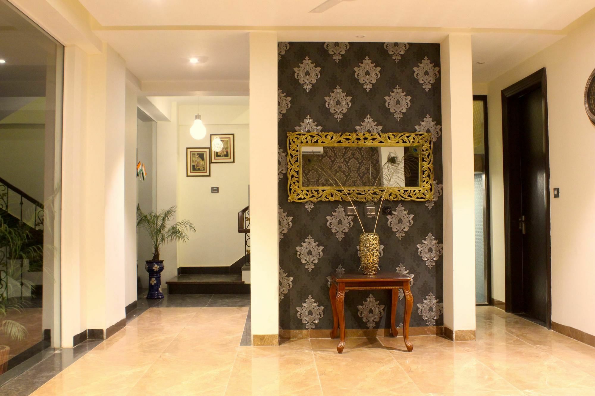 Hotel Anand Bhawan Nuova Delhi Esterno foto